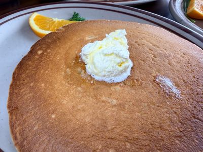Linda's Seabreeze Café 3